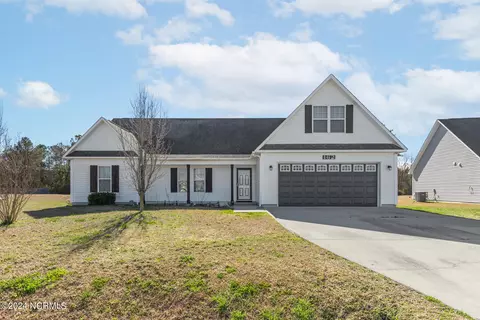 162 Christy Dr, Beulaville, NC 28518