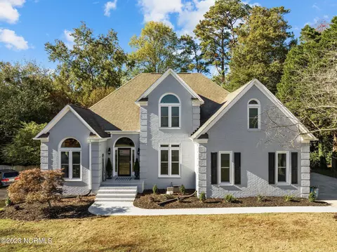 211 Mary Beth Dr, Greenville, NC 27858