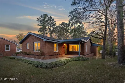 235 Skyline Dr, Rockingham, NC 28379