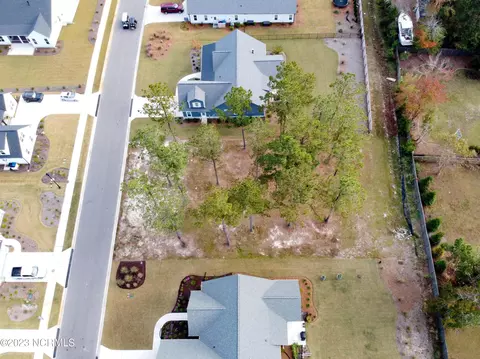 326 Jackline Dr, Hampstead, NC 28443