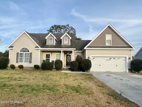 408 Moss Springs Dr, Swansboro, NC 28584
