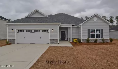 617 Indigo Johnston Dr, Jacksonville, NC 28546