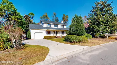 6415 Strawfield Dr, Wilmington, NC 28405