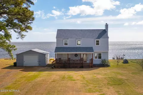 108 Soundside Dr, Hertford, NC 27944