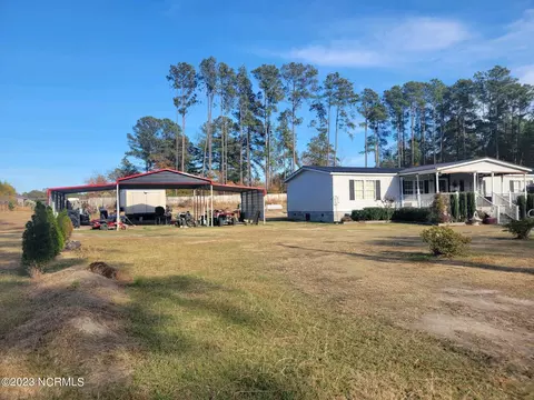 157 Charles St, Hamlet, NC 28345 photo 9