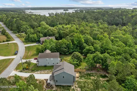 128 Beagle Dr, Hubert, NC 28539 photo 43