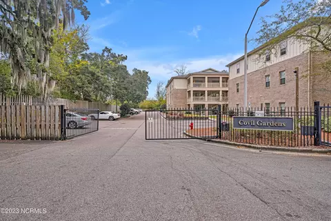 115 Covil Ave #201, Wilmington, NC 28403
