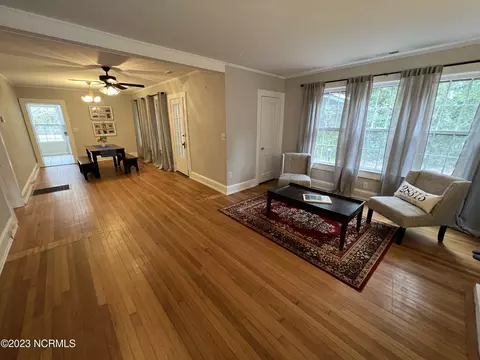 1007 E Main St, Aberdeen, NC 28315 photo 7