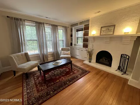 1007 E Main St, Aberdeen, NC 28315 photo 4