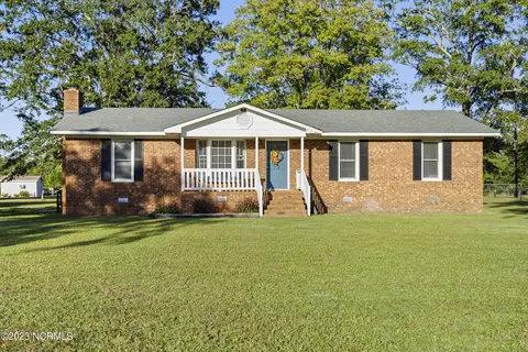 174 High Hill Rd, Jacksonville, NC 28540