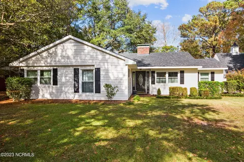 1219 Stockton Rd, Kinston, NC 28504