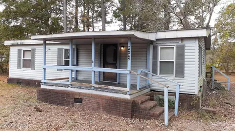 9292 Timber Ln NE, Leland, NC 28451