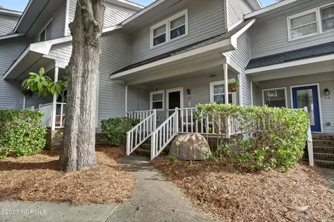 2029 Eastwood Rd #114, Wilmington, NC 28403