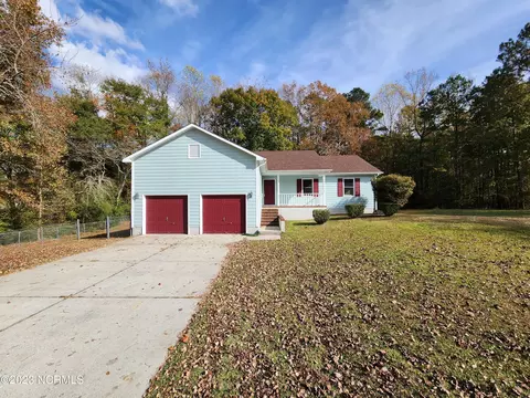 623 Greystone Ave, Jacksonville, NC 28540