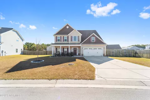 202 Salty Dog Ln, Sneads Ferry, NC 28460