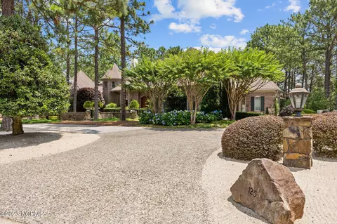 125 Brookfield Dr, Pinehurst, NC 28374 photo 7