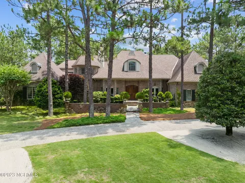 125 Brookfield Dr, Pinehurst, NC 28374 photo 6