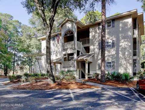 225 Clubhouse Rd #706, Sunset Beach, NC 28468