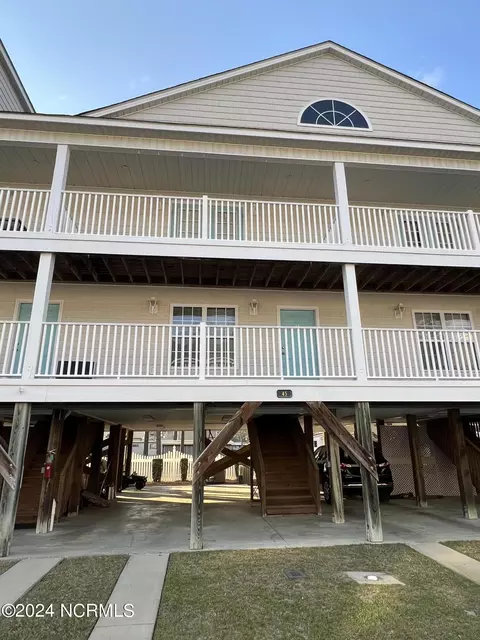 43 Precious Memories Ln, White Lake, NC 28337