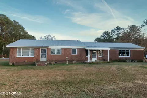 1545 Prison Camp Rd, Williamston, NC 27892