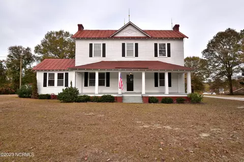2120 Nicodemus Mile Rd, Rocky Mount, NC 27804