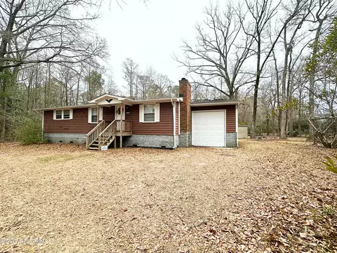 1511 Brices Creek Rd, New Bern, NC 28562