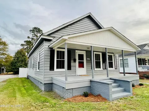 3517 N Main St, Farmville, NC 27828