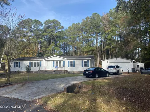 260 Baytree Ct NW, Calabash, NC 28467