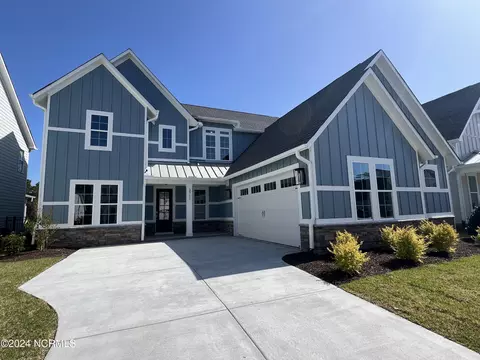 3711 Mason Port Dr #84, Wilmington, NC 28409