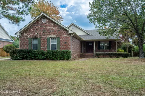 345 Harlandale Dr, Wilmington, NC 28411