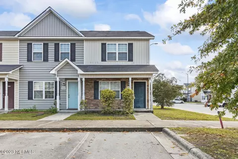 9011 Banister Loop, Jacksonville, NC 28546