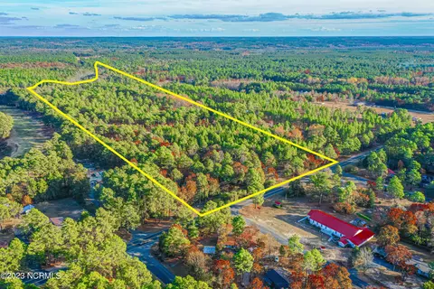 12865 Us 15-501 Hwy, Aberdeen, NC 28315