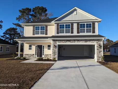 758 Greenwich Pl, Richlands, NC 28574