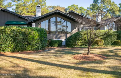 270 Mckenzie Rd W #52, Pinehurst, NC 28374