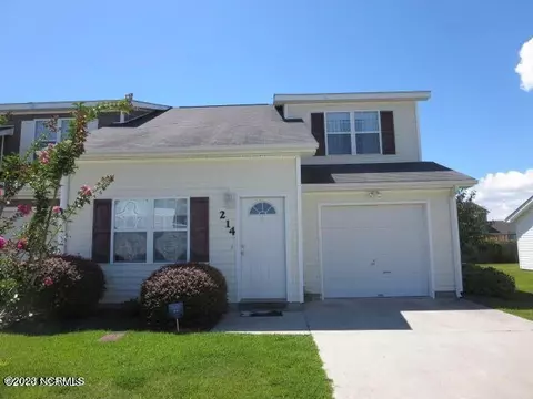 214 Jessie Cir, Hubert, NC 28539
