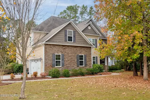 74 Aster Pl, Hampstead, NC 28443