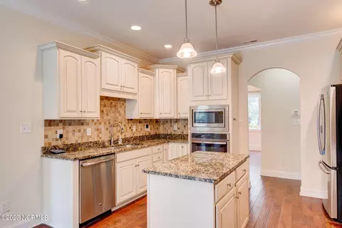 74 Aster Pl, Hampstead, NC 28443 photo 11