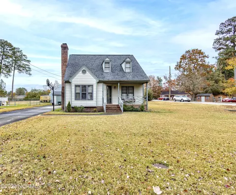 1101 Old Forge Rd, Rocky Mount, NC 27804