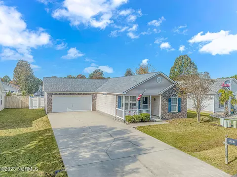 9884 Conifer Ln, Murrells Inlet, SC 29576