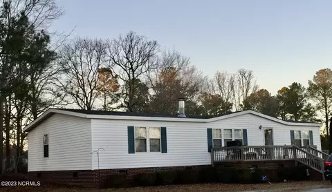 405 Lucky Oak Rd, Goldsboro, NC 27530