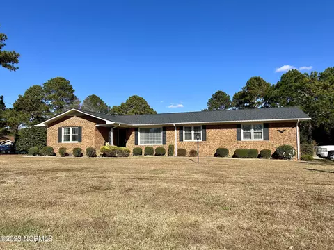 209 Bear Creek Rd, Goldsboro, NC 27534