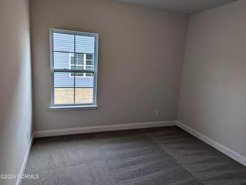 Bedroom - 903 Eakins Ln, Richlands, NC 28574 photo 2 of 2