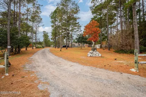 1246 Highway 172, Holly Ridge, NC 28445