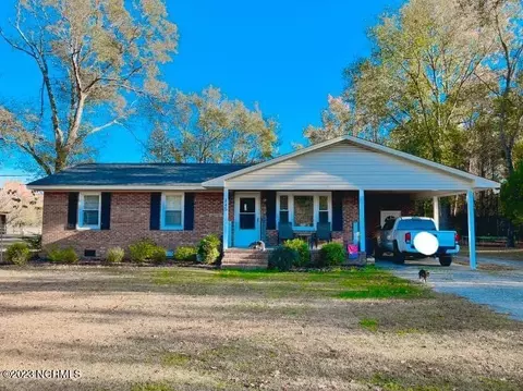 345 Cow Pen Landing Rd, Vanceboro, NC 28586