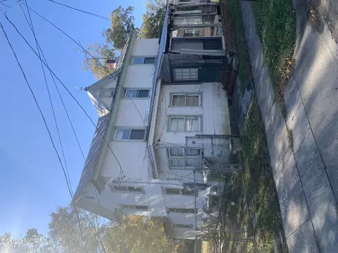 315 Dobbs St, Hertford, NC 27944