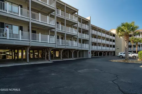 2111 W Fort Macon Rd #240, Atlantic Beach, NC 28512