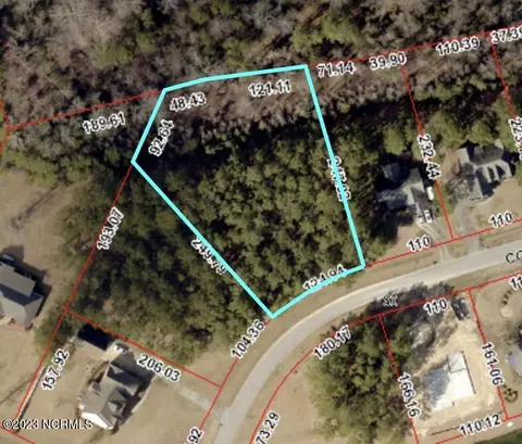 105 Covey Ct, New Bern, NC 28560