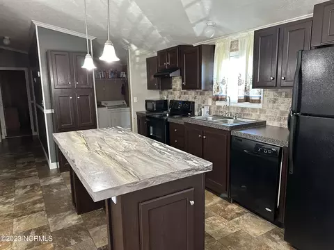 2721 Bailey Rd, Williamston, NC 27892 photo 6