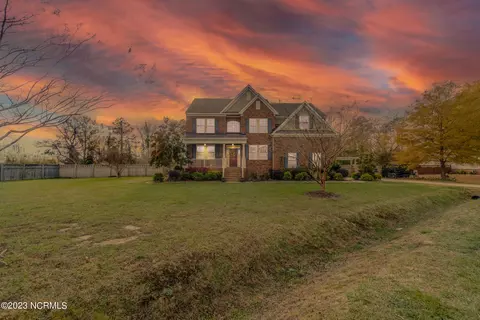 101 Goldeneye Ct, Moyock, NC 27958