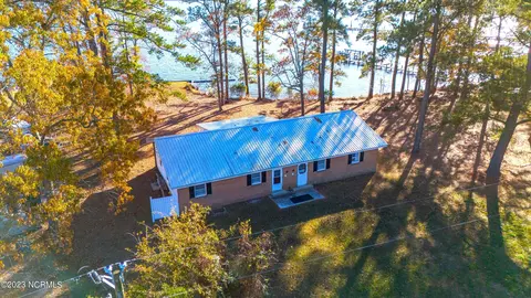 11181120 Hubs Rec Rd, Belhaven, NC 27810